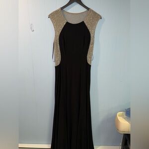 Vintage Cache Black Rhinestone Gown Size 14 Y2K Formal Prom Dress